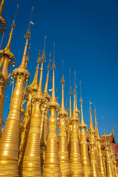 Indein stupas (In Dein), Lake Inle, Shan State