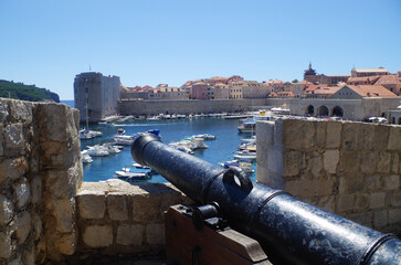 Fototapeta na wymiar Dubrownik Chorwacja widok na port
