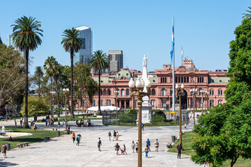 Naklejka premium Pink House in Buenos Aires