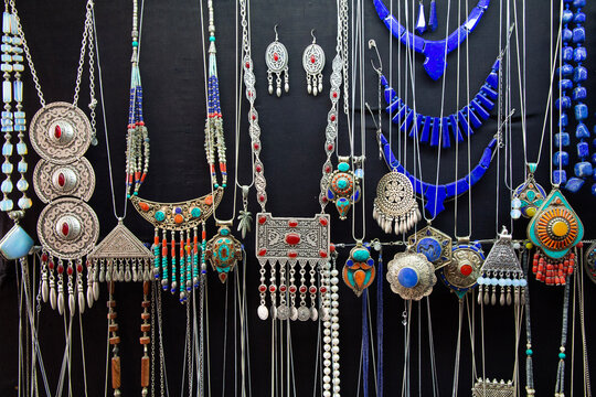Jewellery for Sale, Toqi Zargaron (Trading Dome), Bukhara