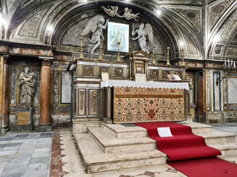 Palermo, Church of San Giuseppe of the Theatine Fathers,
evocative image of the large crypt under the church