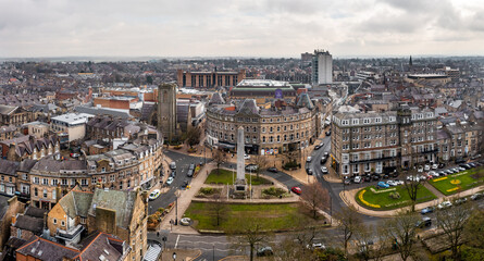 Aerial view of the Victorian architecture of Prospect Square in Harrogate - obrazy, fototapety, plakaty