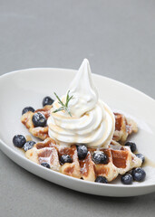 ice cream dessert