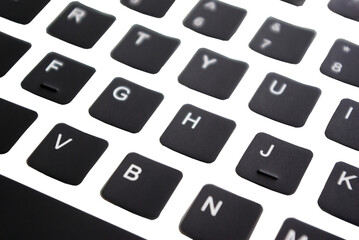 斜めから撮影したシリコンキーボードのホームポジション付近のキー