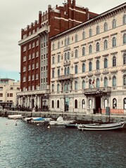 Naklejka premium city canal houses