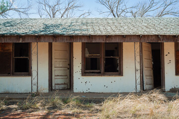 Casas abandonadas con disparos de la pared en estados unidos