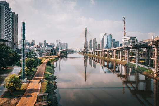 Tons da Cidade - Ponte Estaiada - S&atilde;o Paulo