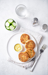 Salmon potato cakes with suace