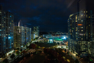 Fototapeta na wymiar Night View of Charlotte, North Carolina: A Spectacular Panorama of Plaza and Baseball Diamond