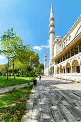 Fototapeta na wymiar Side view of the Suleymaniye Mosque in Istanbul, Turkey