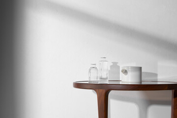 A cozy home with sunlight shining through the
windows and fresh flowers