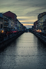 Naklejka premium Navigli Milan by night