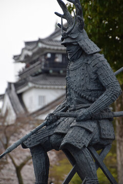 statue of Busho-Samurai @Okazaki park / 日本武将・侍の銅像と古城(公園内)
