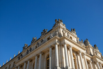 Fototapeta na wymiar Sculture façade Château de Versailles