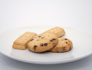 Shortbread cookies with chocolate chips