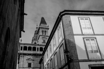 Zona vieja de Santiago de Compostela en blanco y negro