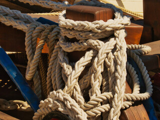 Thick rope on a yacht