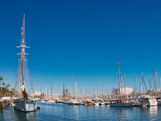 Fototapeta na wymiar Yachts in port, Barcelona, Spain