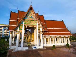 Naklejka premium Wat Hat Yai Nai Thai Temple Songkhla Thailand