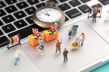 Miniature creative keyboard online shopping Double 11