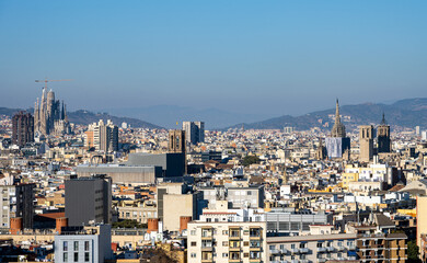 Naklejka premium View over Barcelona with the cathedral and the Sagrada Familia