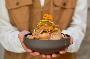 Grilled Pork Belly Sliced ​​Rice with Fragrant Sauce Topped with Stir Fried Onions.