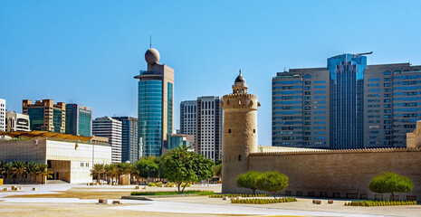 Fototapeta na wymiar United Arab Emirates, Abu Dhabi, Älteste Gebäude Qasr al-Hosn