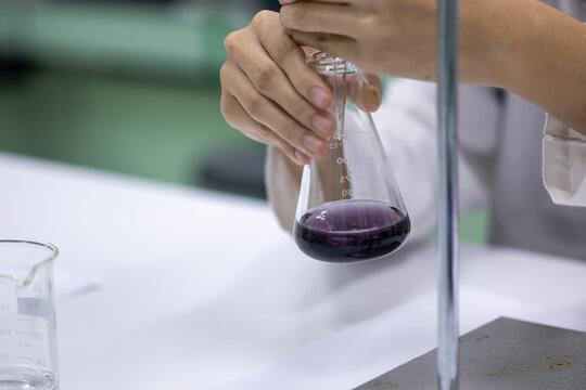 Titration method for determining salt iodate and salt iodide content in Laboratory.