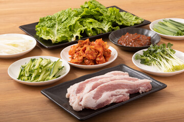 サムギョプサル　(韓国料理)