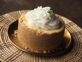 fresh coconut cheesecake