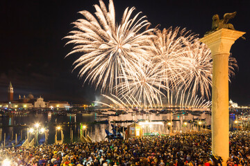 Venezia, Giudecca. Fuochi artificiali per la Festa del Redentore
