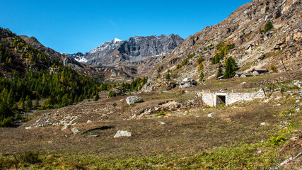 Fototapeta na wymiar Nivolet pass, Ceresole Reale, Italian Alps