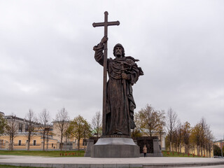 Fototapeta premium MOSCOW , RUSSIA, June 10, 2019: The monument to Prince Vladimir in Moscow