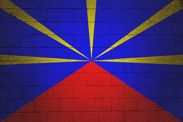 Reunion Flag painted on a wall