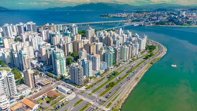 Centro Cidade Florianopolis Beira-Mar Beira Mar Floripa Paisagem Urbana Ilha Santa Catarina Pr&eacute;dios Arquitetura Engenharia Urbanismo Rua Duarte Schutel Florian&oacute;polis SC Apartamentos Catarinense 
