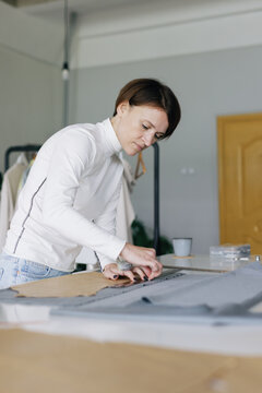 Dressmaker pattern creativity garment 