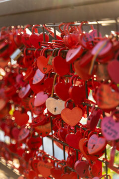 Valentine Love Lock bridge 
