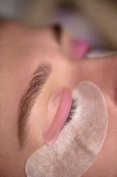 Eyelash beauty procedure