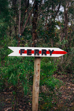 "FERRY" sign in bushland