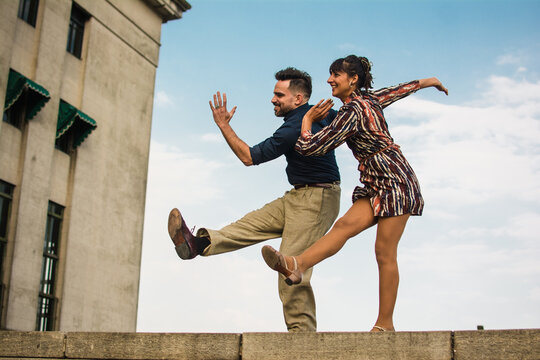 Couple dancing the charleston