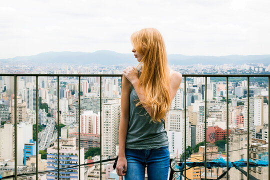 woman at rooftop 