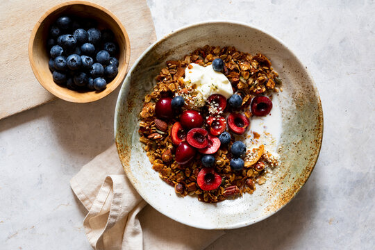 Granola with fruit and yoghurt