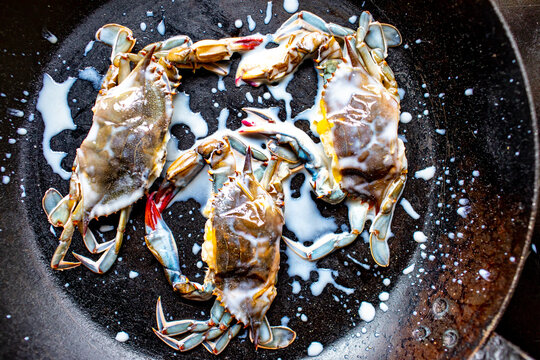Buttermilk marinated soft shell crabs