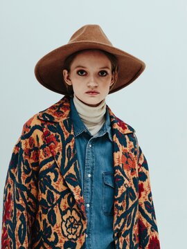Young woman in hat - Autumn fashion portrait