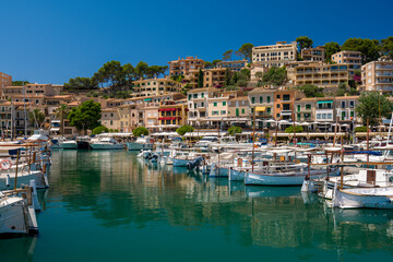 Fototapeta na wymiar Port de Soller on Mallorca Island in the Mediterranean Sea