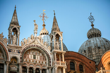 Fototapeta na wymiar San Marco dome, detail, Venezia