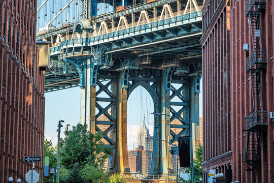 The Empire State Building through Brooklyn