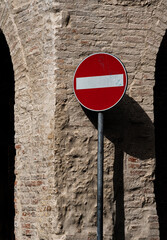 no entry sign on the road 