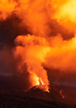 Active volcano erupted
