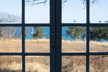 Fototapeta premium large windows overlooking the sea.